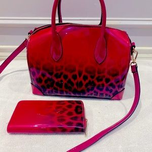 Bright hot pink and red leopard tote bag and matching wallet, perfect condition!